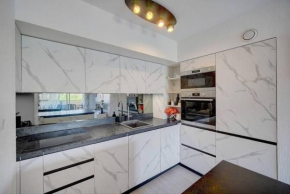 Cannes 2 Bedroom Apartment - CC2